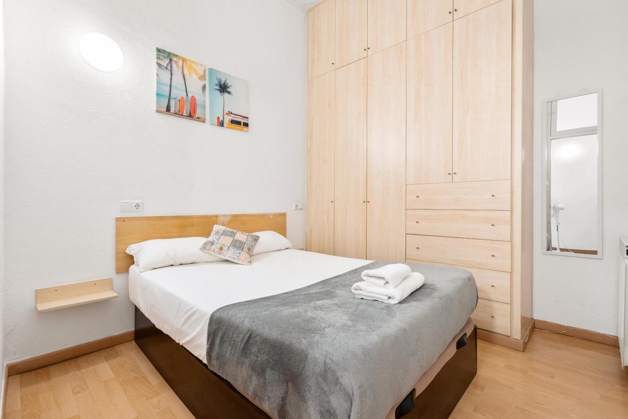 Apartment Spacious 5-bedroom In