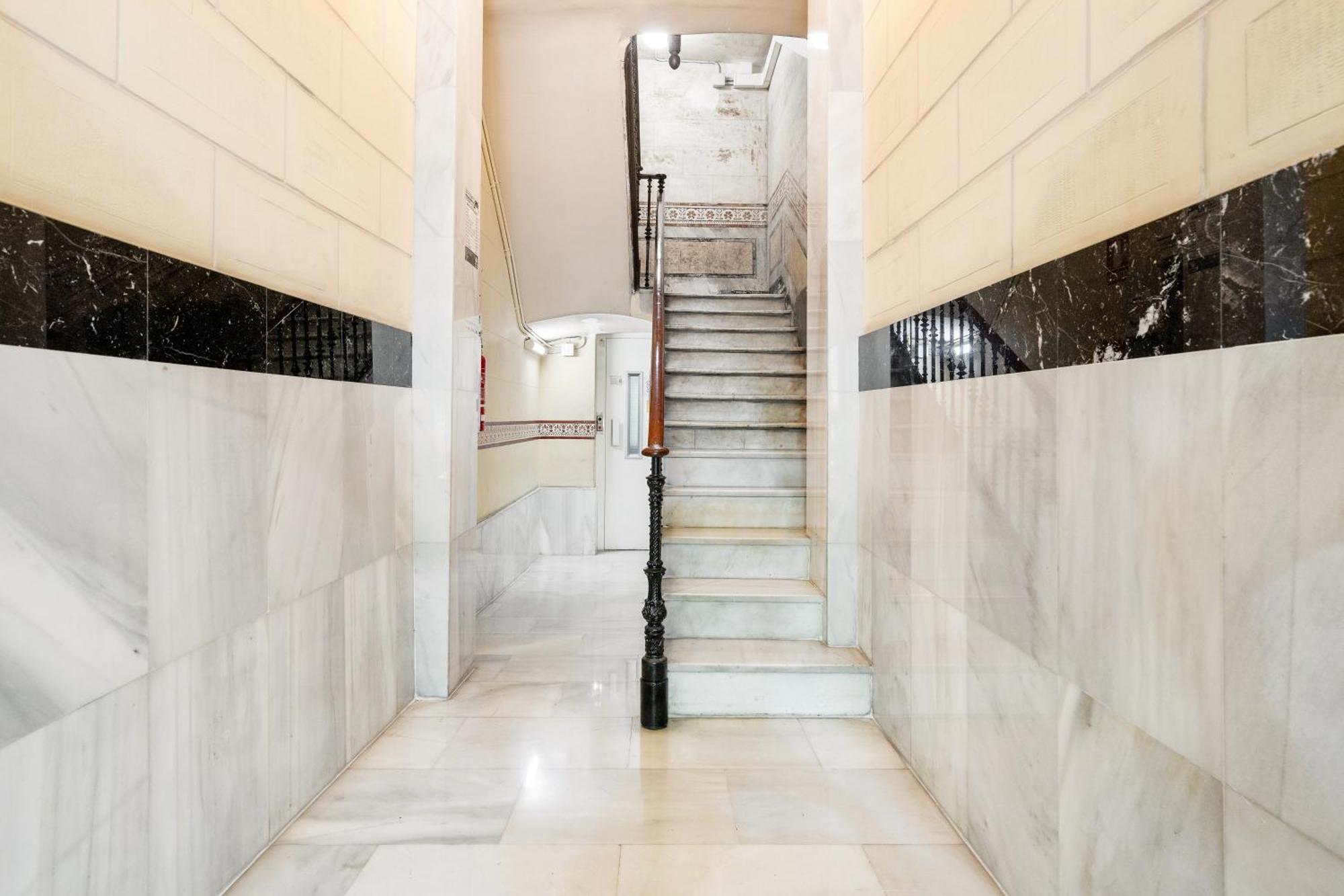 Spacious 5-bedroom In
